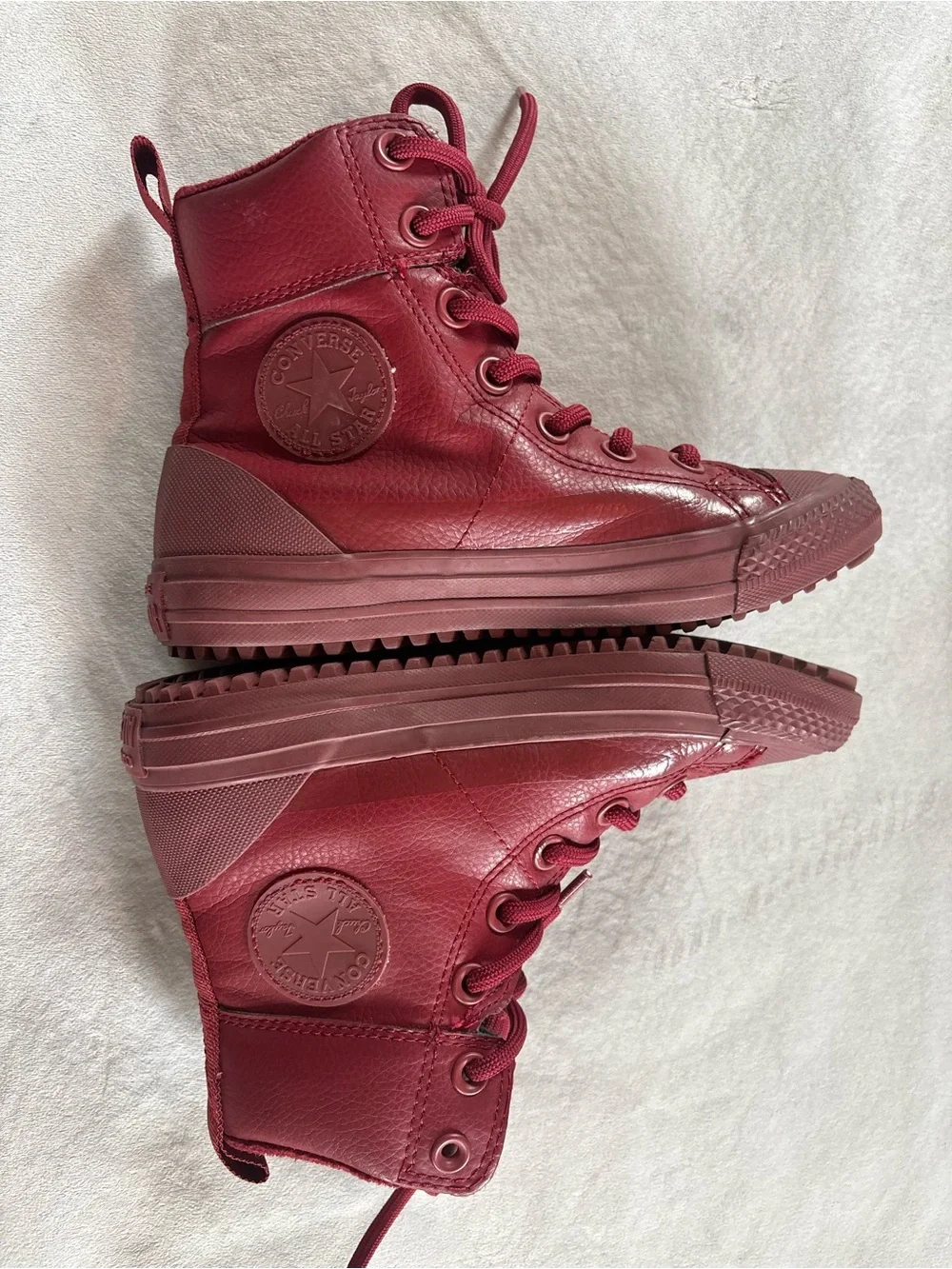 Converse Chuck Taylor All Star Berkshire Boot Hi Top Burgundy Junior Size 1